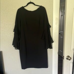 Elegant Black Dress with Ruffled Sleeves
